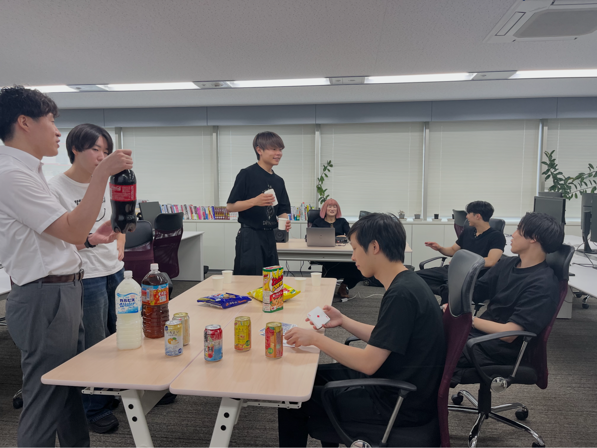 社内交流の様子