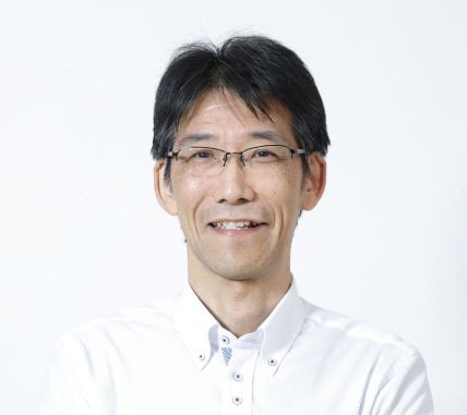 北海道サイバークリエイターズ大学校　佐々木先生