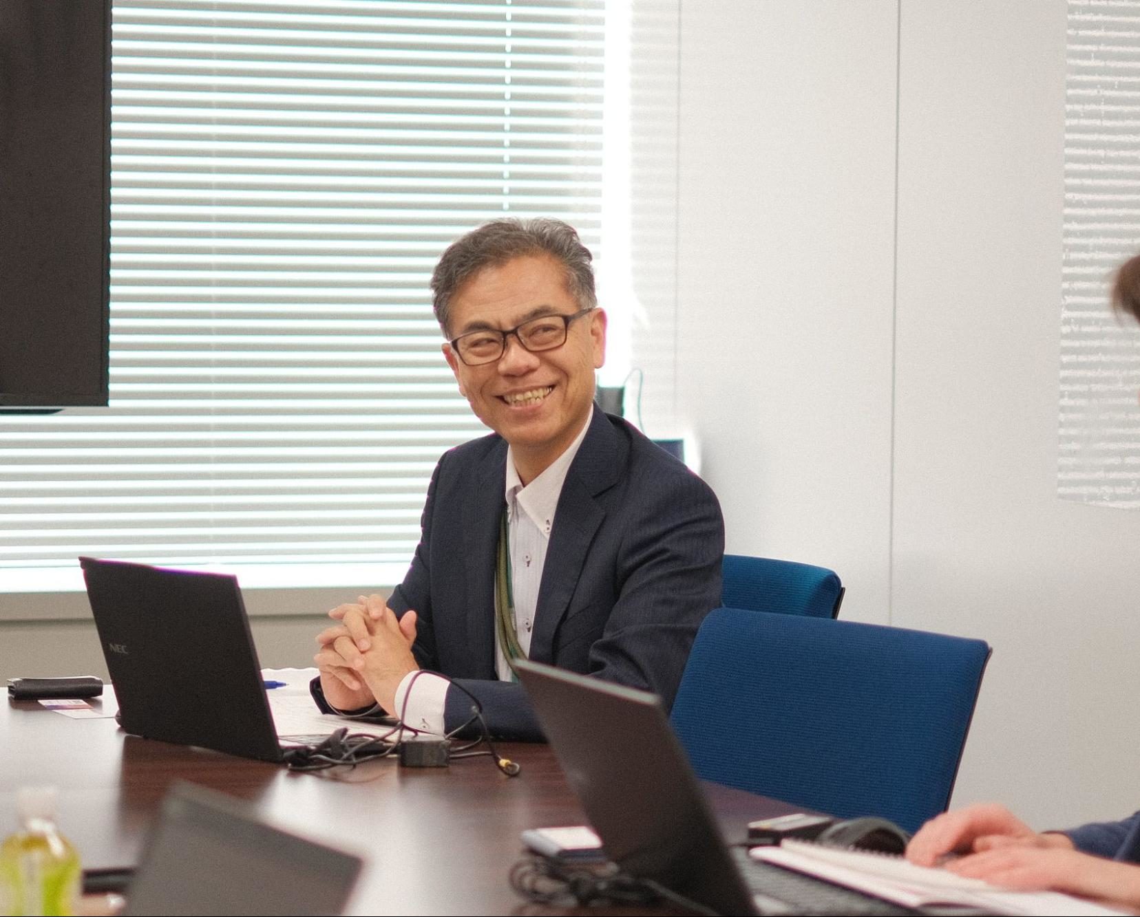 プロジェクトを通じて、追い込まれた時の人間の可能性に感銘を受けたと語る、BBF人事総務部長の井手様。