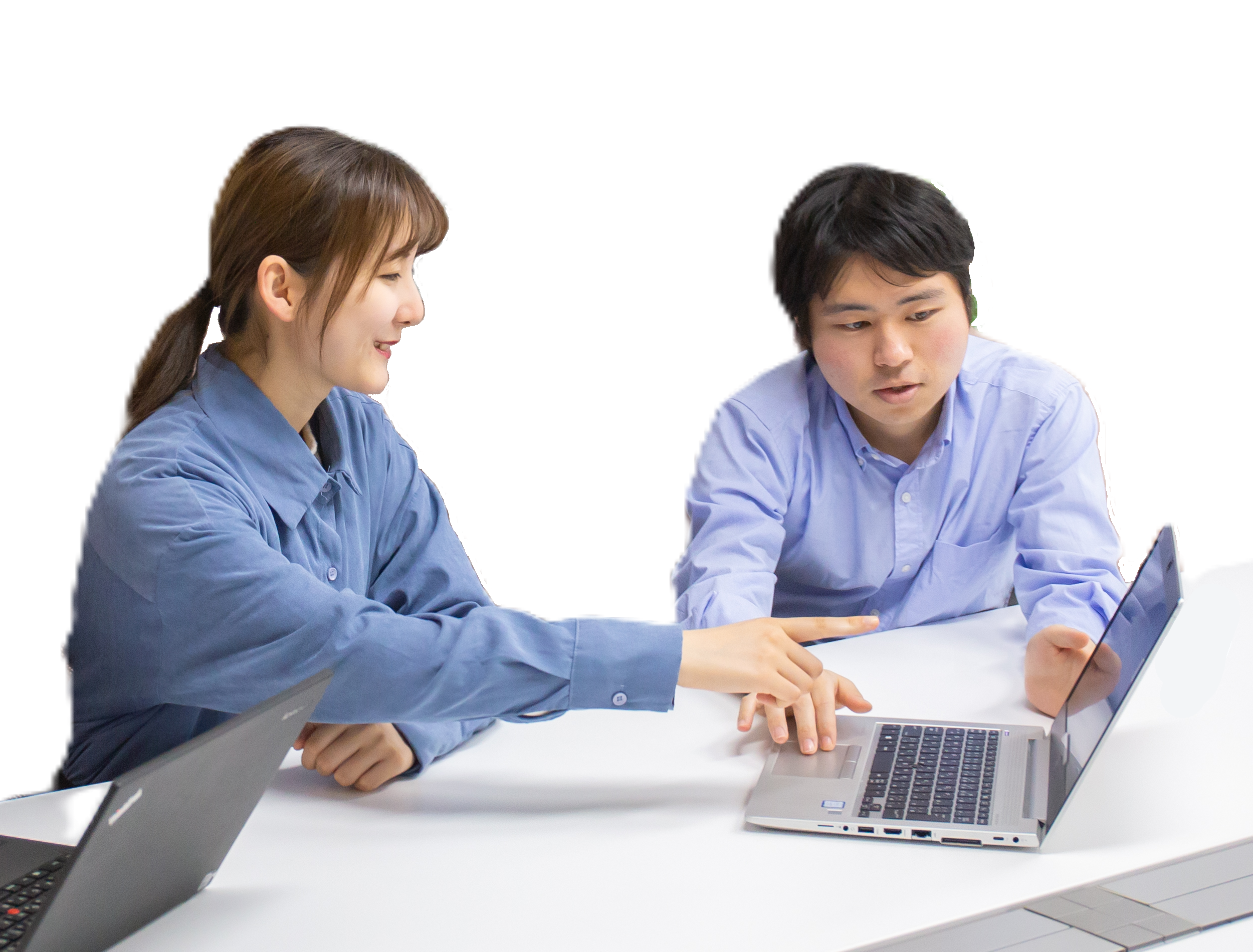 avintonでの社内会議の様子